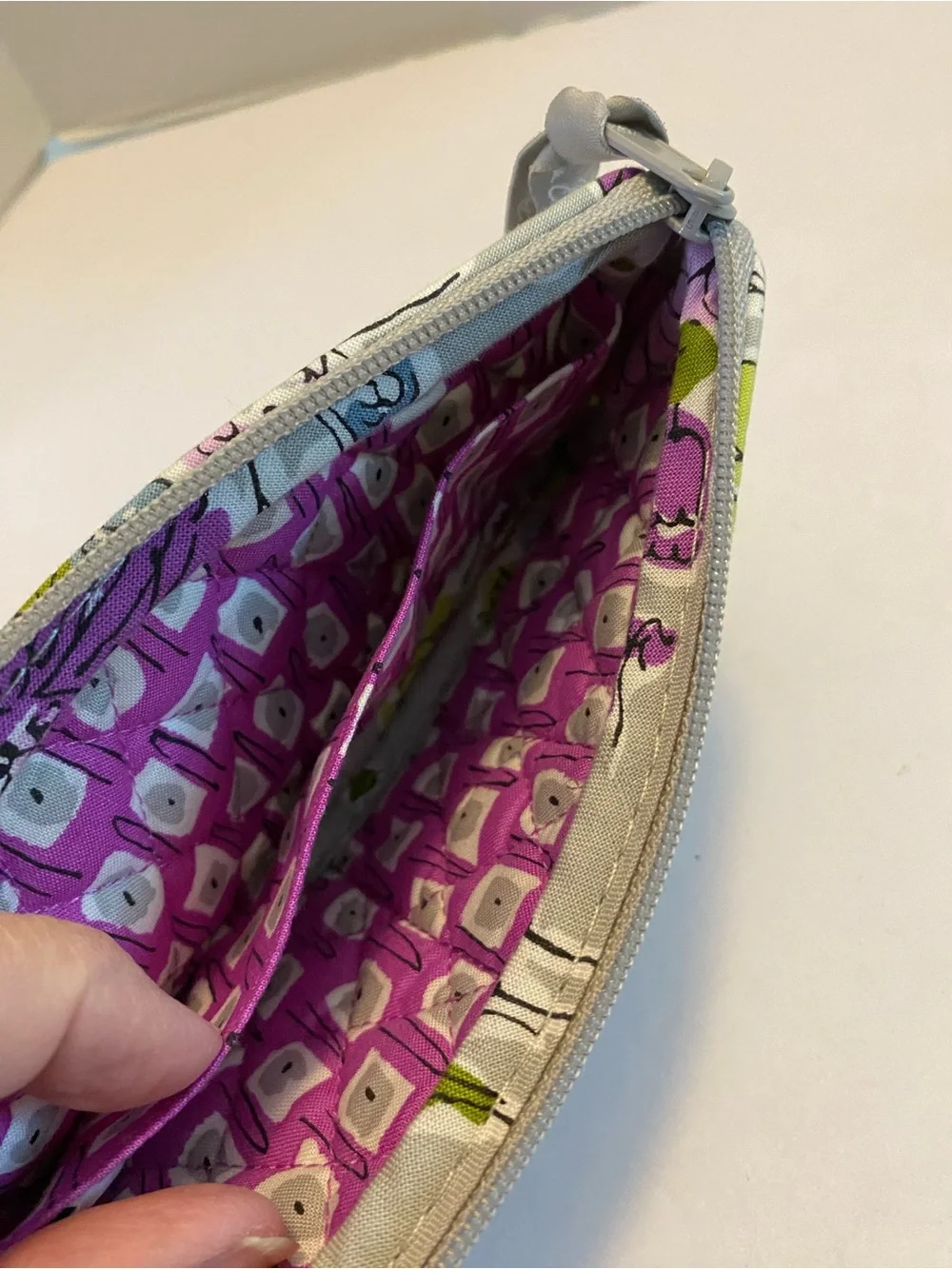 Vera Bradley Watercolor Carry It All Wristlet Wallet Phone Case Make Up/pencil